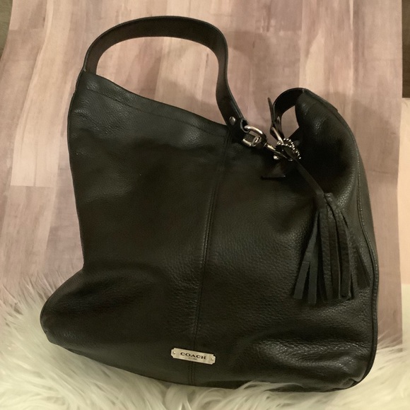Coach Handbags - Coach Leather Shoulder Bag Black